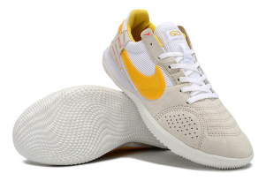 Футбольные бутсы (футзалки) Nike Streetgato бежевые