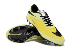 Футбольные бутсы Nike HyperVenom Phantom FG желтые