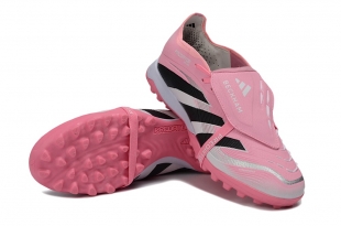 Футбольные бутсы (сороконожки) Adidas Predator Accuracy Elite розовые