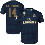 Реал Мадрид футболка игровая 2019/20 с нанесением игрока CASEMIRO 14 гостевая Реал Мадрид футболка игровая 2019/20 с нанесением игрока CASEMIRO 14 гостевая