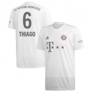 Бавария Мюнхен футболка игровая 2019/20 с нанесением игрока THIAGO 6 гостевая Бавария Мюнхен футболка игровая 2019/20 с нанесением игрока THIAGO 6 гостевая