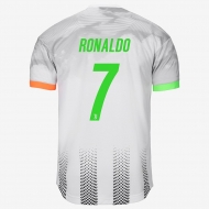 Ювентус футболка игровая лимитированная 2019/20 с нанесением игрока RONALDO 7 домашняя Ювентус футболка игровая лимитированная 2019/20 с нанесением игрока RONALDO 7 домашняя